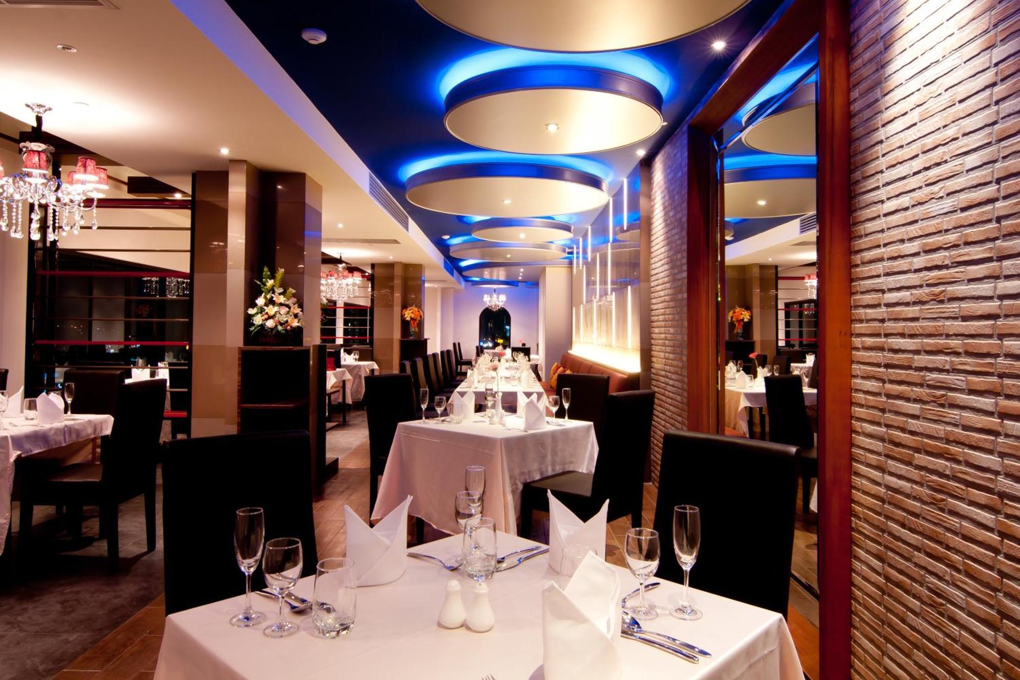 Grand Lord Boutique Hotel- Sha Extra Plus Certified Bangkok Exterior photo